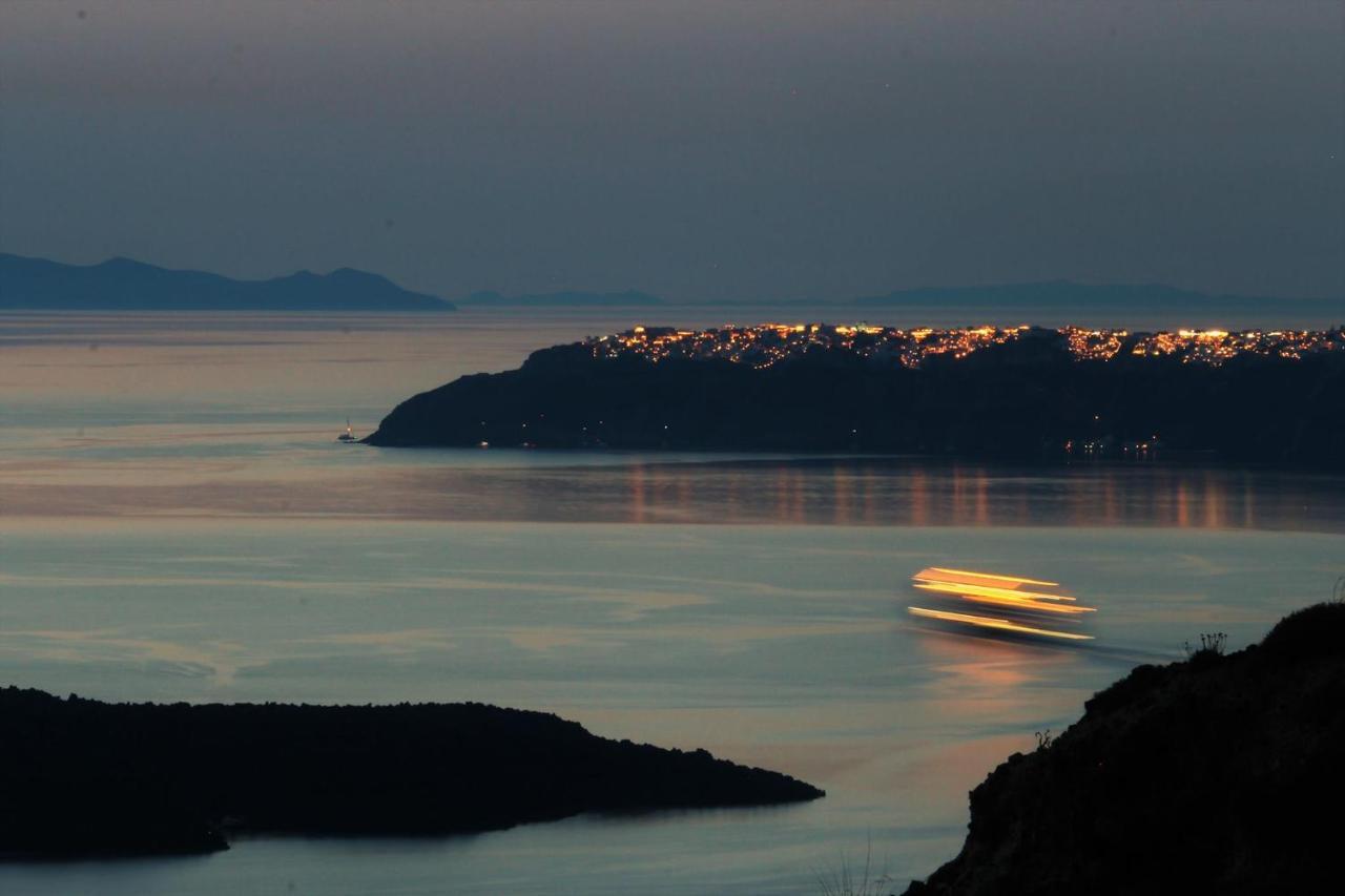 Arcana Santorini Villas, An Authentic Cycladic Experience Akrotiri  Bagian luar foto